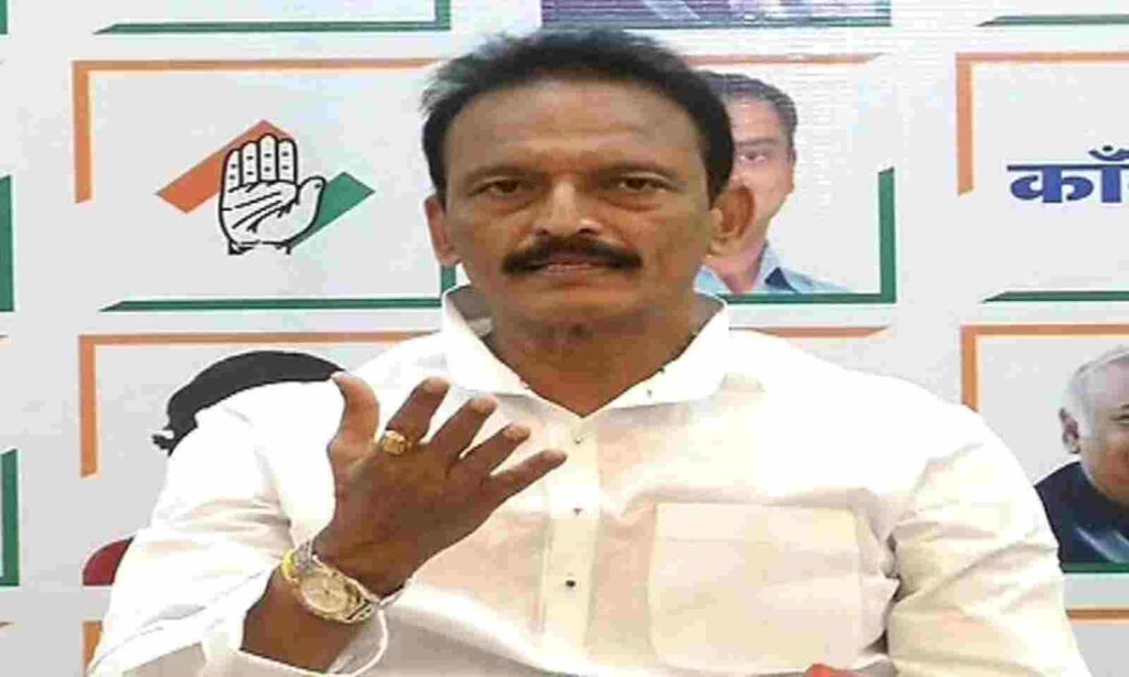 एसटी कर्मचारी