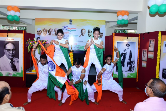 छायाचित्र